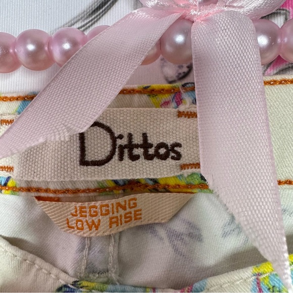 Dittos pants parrot 🦜 bird rainbow printed soft buttery fabric stretch bottoms - Picture 12 of 13
